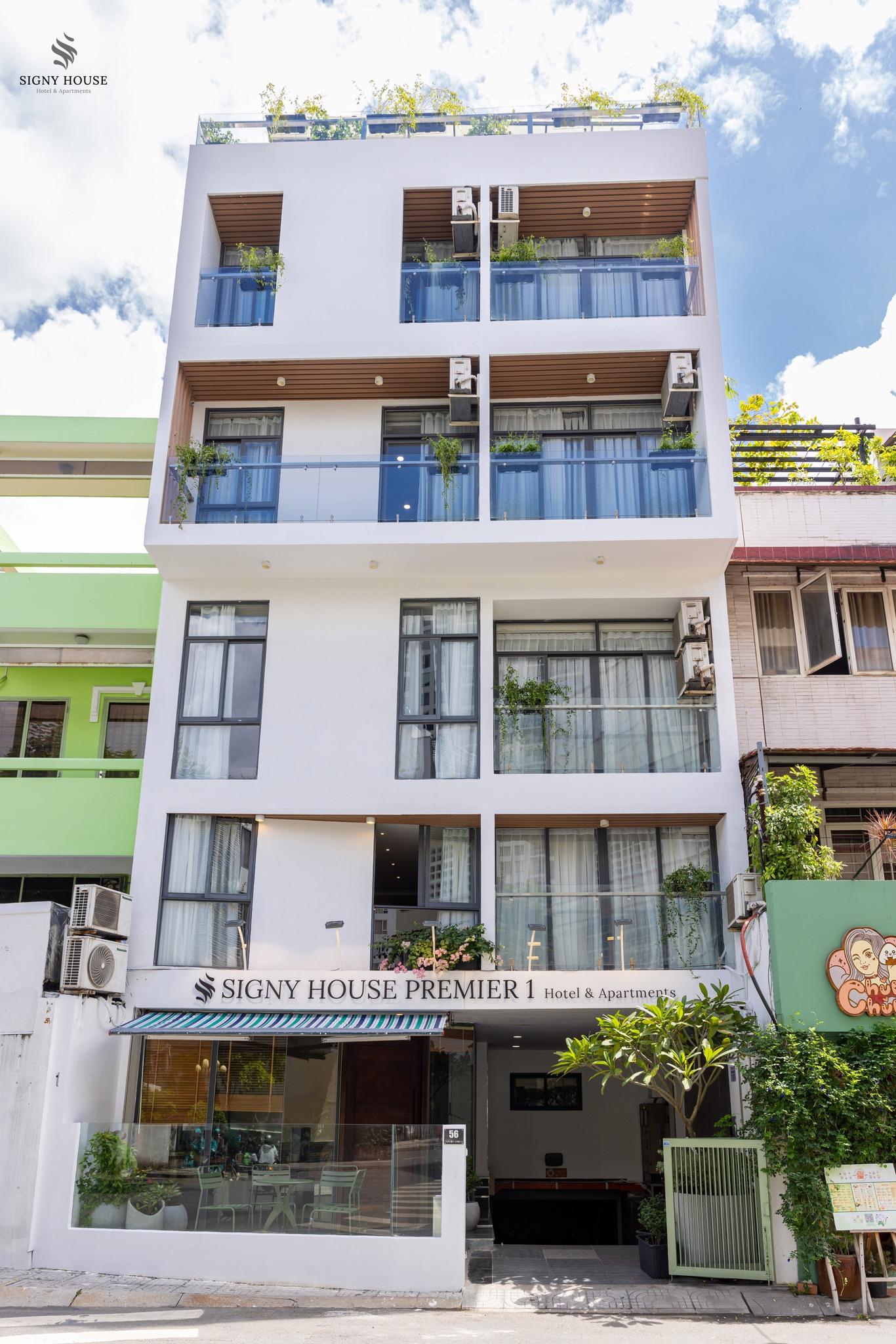 Signy House Premier 1